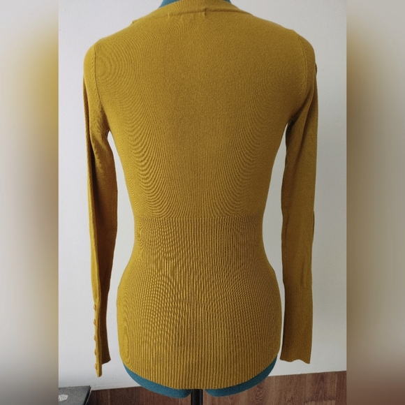 Long sleeve shirt/Chandail manches longues - Picture 2 of 4